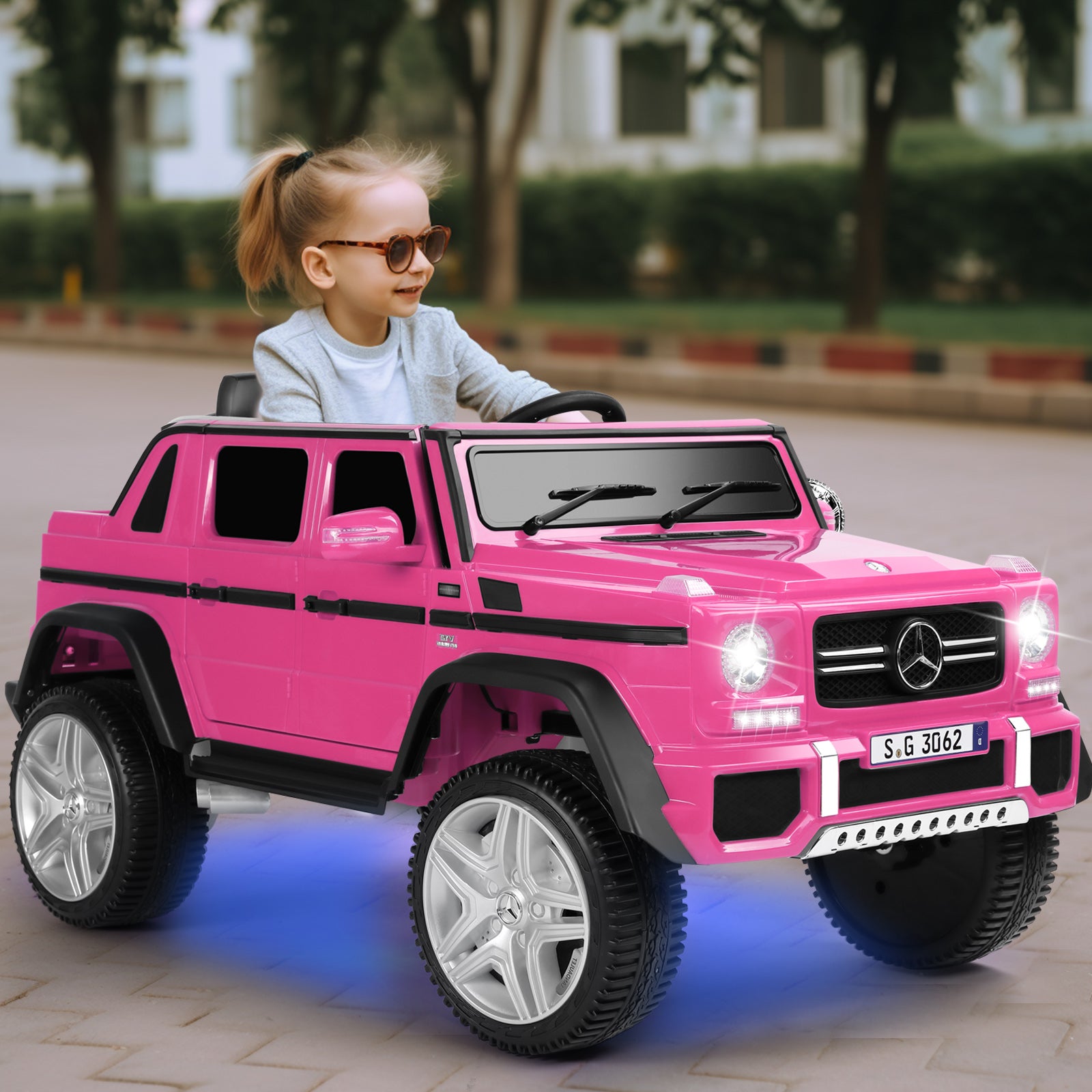 #40122 Licensed Mercedes-Benz Maybach G650S, 12V7AH Battery Powered Toy Electric Car for Kids with 2.4GHz Remote Control, 2 Motors, 3 Speeds, Lock, Music, Horn, LED Lights